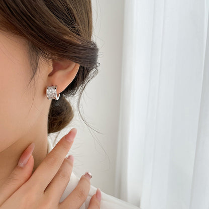 [AURORA]ZERO 1 DIAMOND PAVED EARRINGS