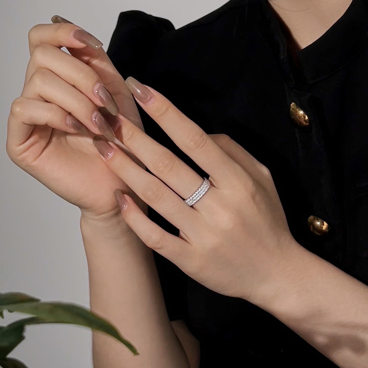 [AURORA]Dainty Round Cut Tennis Ring