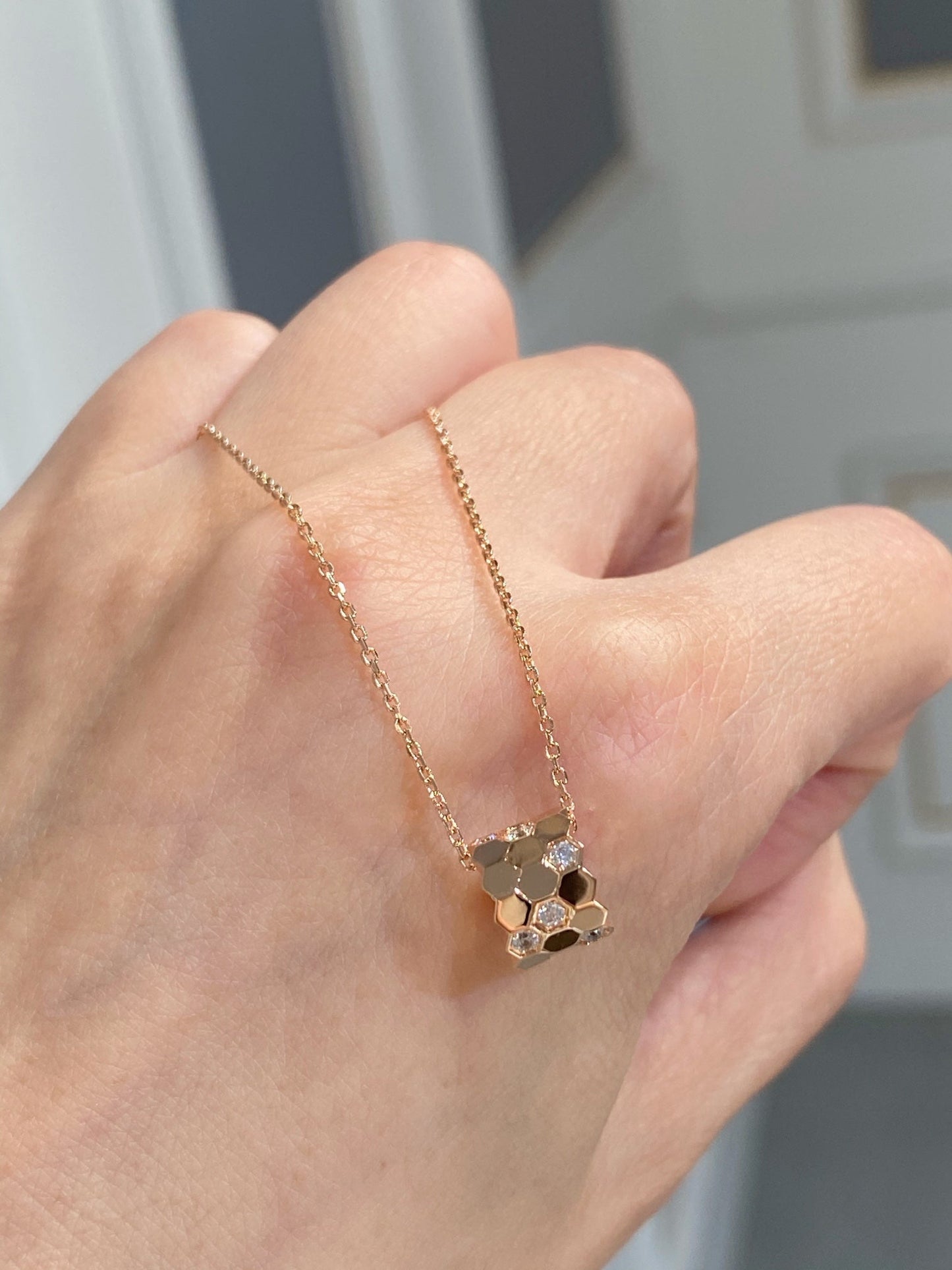 [Aurora]BEE LOVE DIAMOND NECKLACE