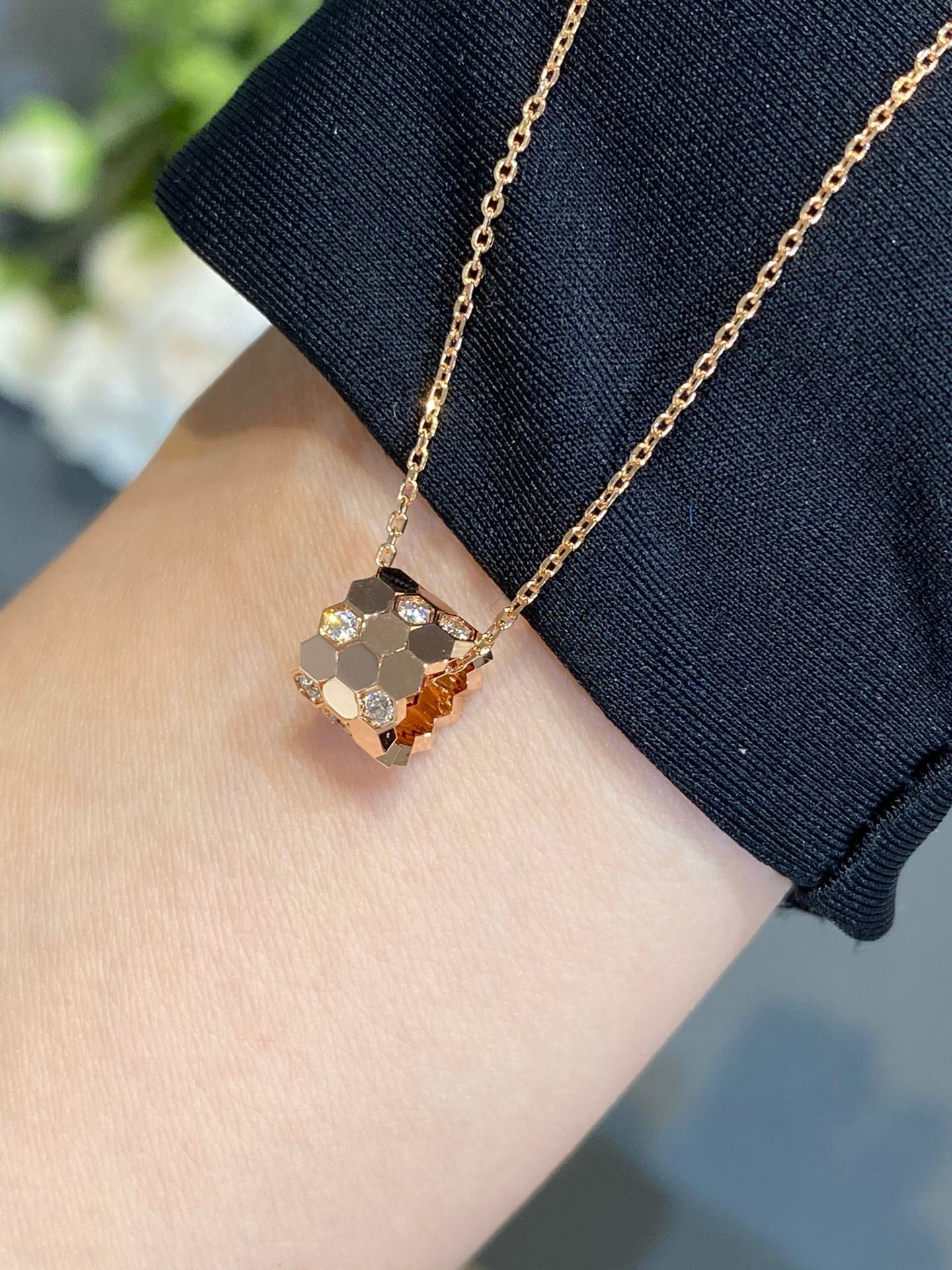 [Aurora]BEE LOVE DIAMOND NECKLACE