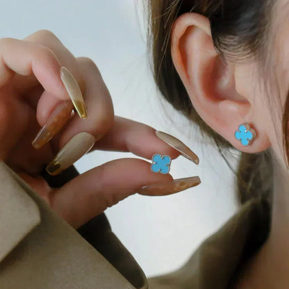 [Aurora]CLOVER MINI 9.5MM ONYX STUD EARRINGS SILVER