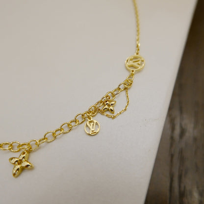 [Aurora]BLOOMING SUPPLE NECKLACE BRASS