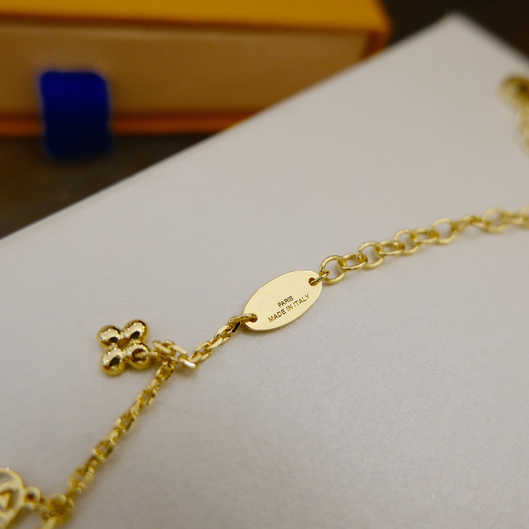 [Aurora]BLOOMING SUPPLE NECKLACE BRASS