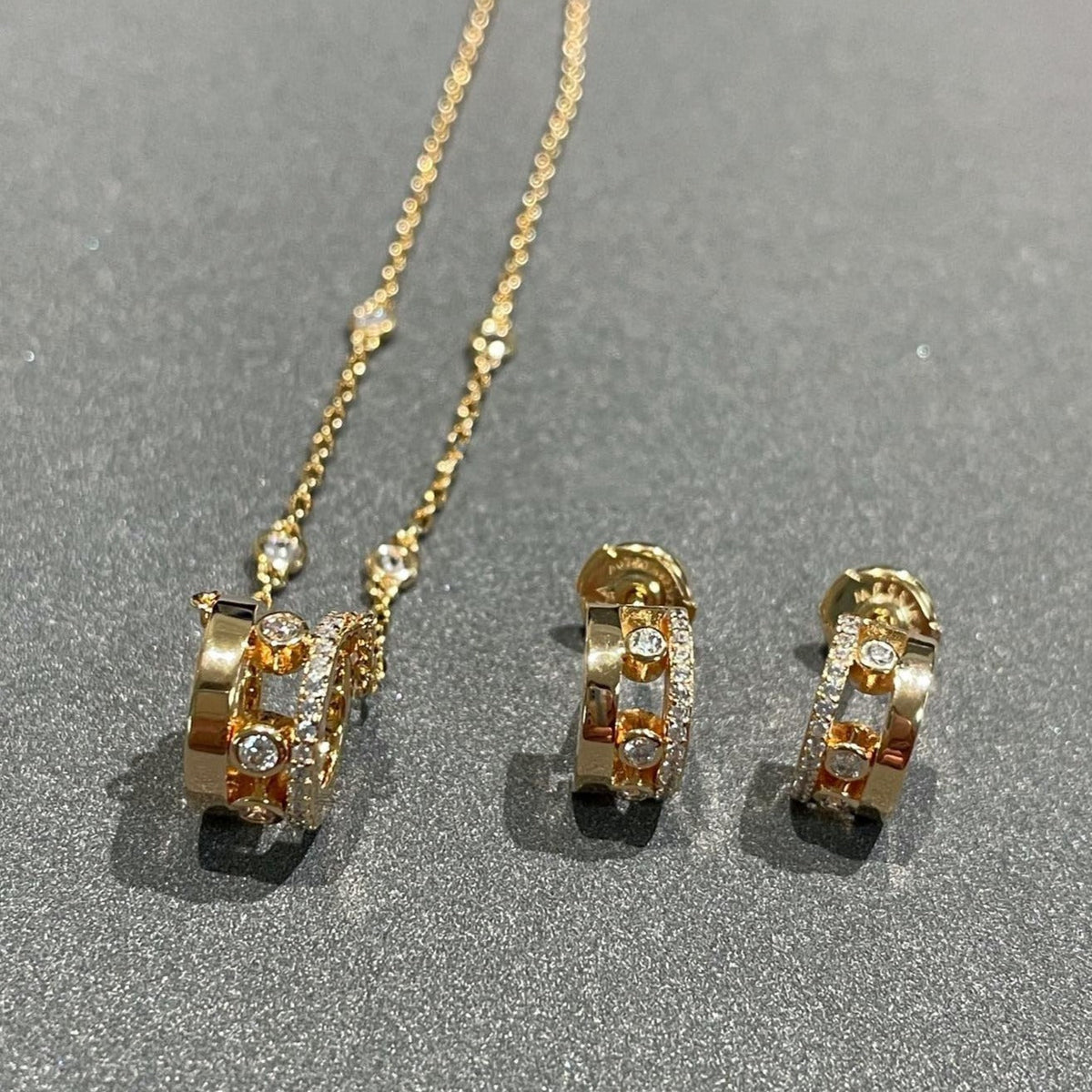 [AURORA]CHAIN MOVE ROMANE PEDAND NECKLACE