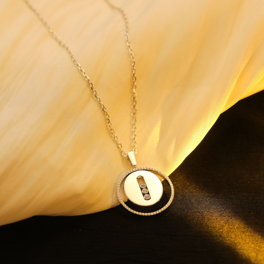 [AURORA]LUCKY MOVE MM SILVER DIAMOND NECKLACE
