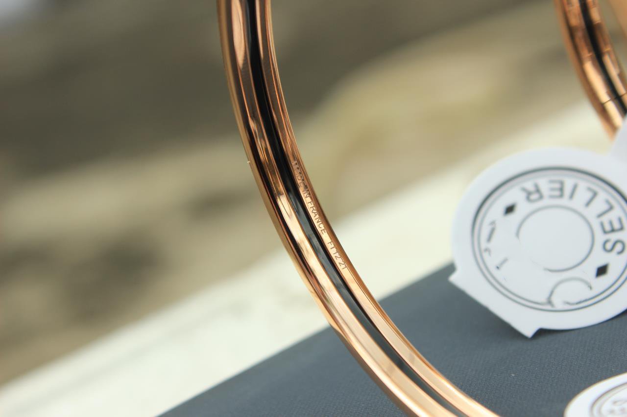 [AURORA]HM UNI BANGLE BAG PINK GOLD