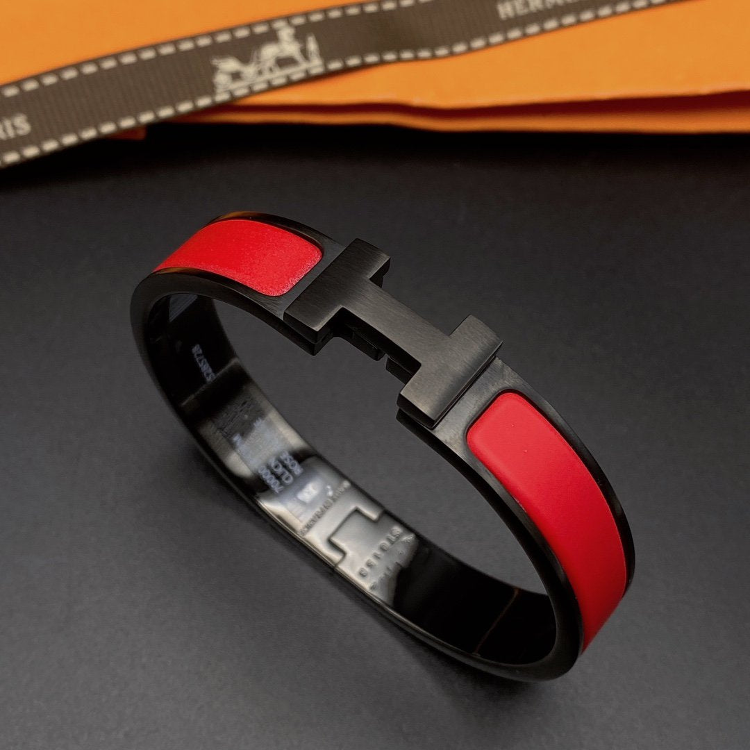 [AURORA]CLIC HM SO BLACK RED BRACELET