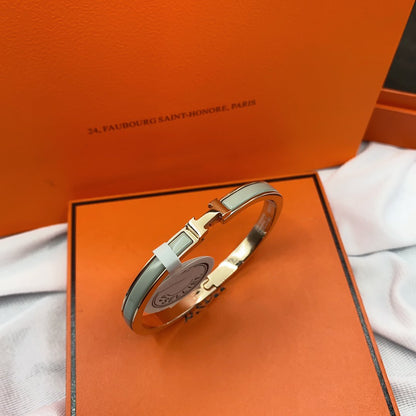 [AURORA]CLASSIC HM CLIC GREEN 8MM ENAMEL BRACELET