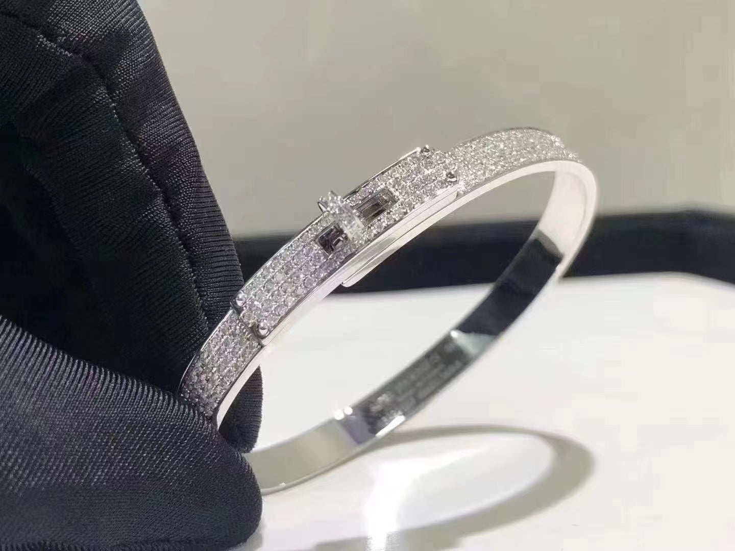 [AURORA]HM KELLY BRACELET IN SILVER AND FULL PAVE DIAMOND
