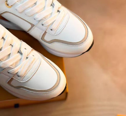 RUN AWAY SNEAKERS COUPLE SHOES