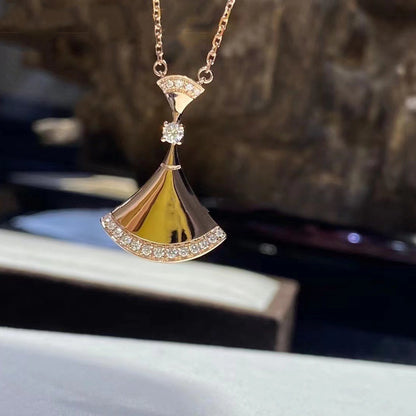[AURORA]DREAM HALSKETTE ROTGOLD DIAMANT