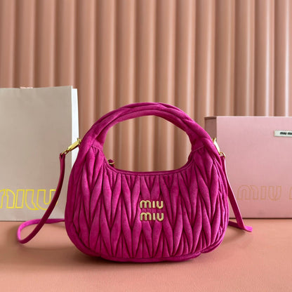 MM SUEDE HANDBAG 23 DEEP FUCHSIA