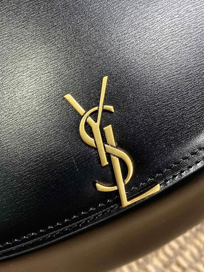 VOLTAIRE TOP HANDLE IN BOX 21 IN BLACK CALFSKIN GOLD HARDWARE