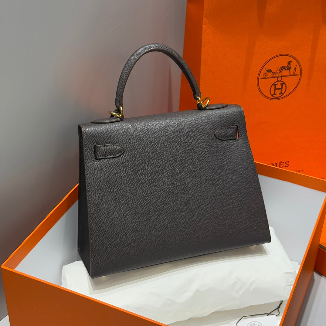 KELLY 28CM IN EBENE EPSOM CALFSKIN GOLD HARDWARE