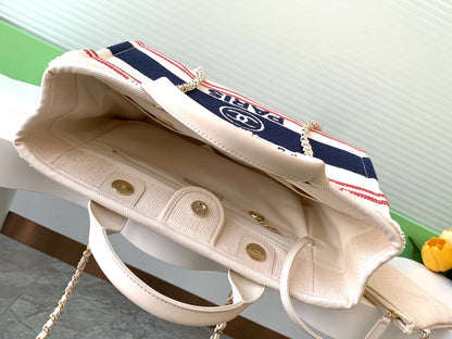 SHOPPING BAG 34 IN WHITE RED AND NAVY BLUE CANVAS