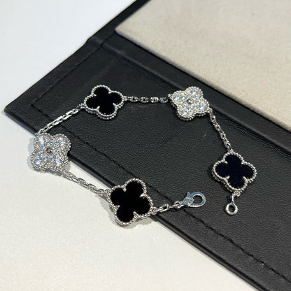 [AURORA]CLOVER 5 MOTIF ONYXS BRACELET COLLECTION