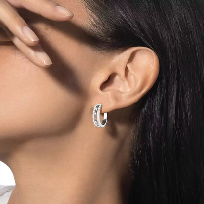[AURORA]Diamond Pave_ Hoop Earrings Move