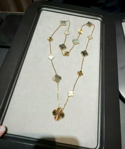 [AURORA]DETACHABLE CLOVER 15(11+4) FLOWER ROSE GOLD NECKLACE SET