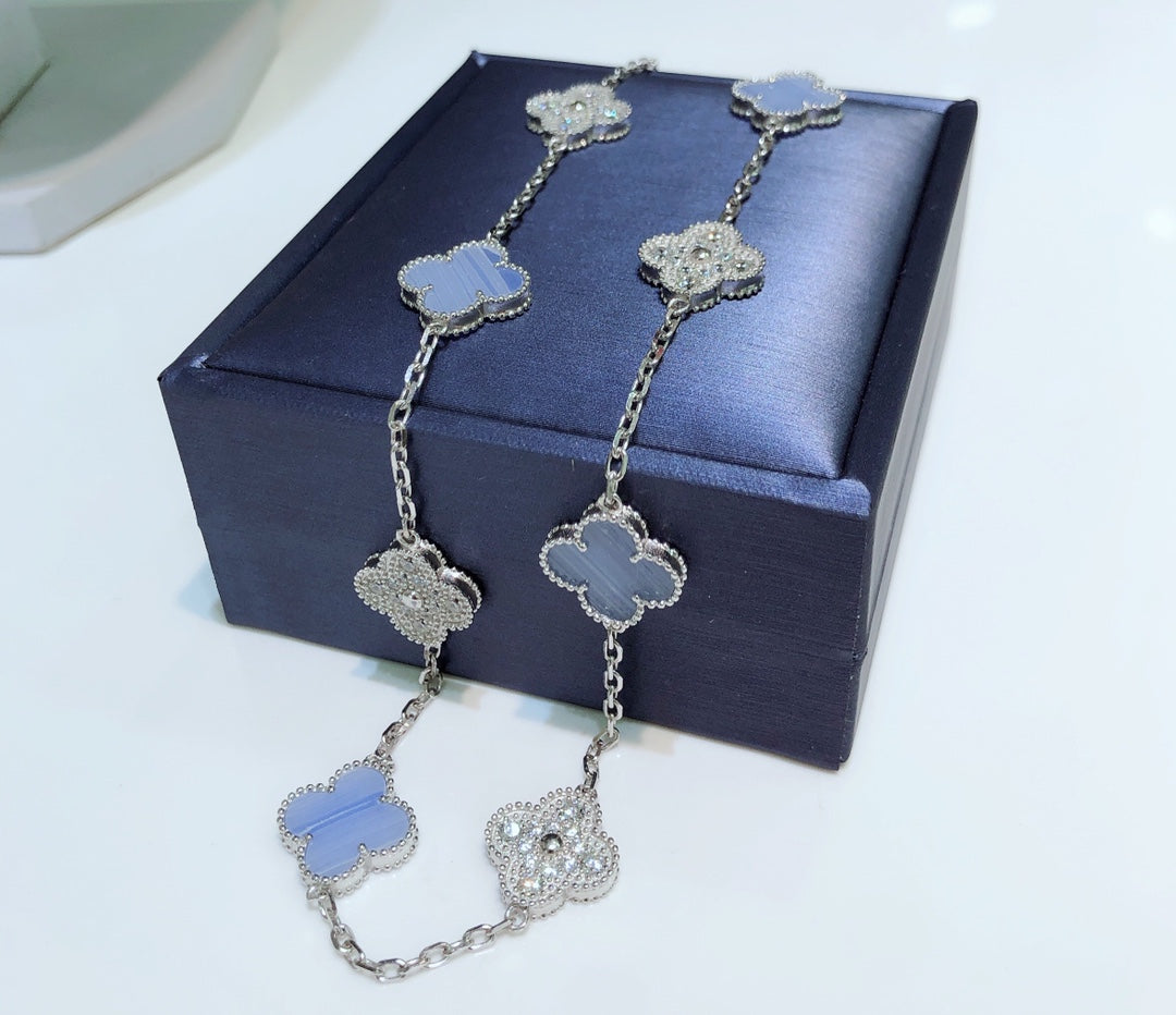 [Aurora]CLOVER 10 MOTIFS CHALCEDONY DIAMONDS SILVER NECKLACE