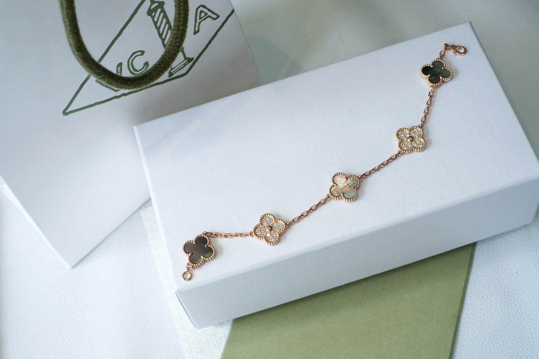 [Aurora]CLOVER 5 MOTIFS DARK MOP AND DIAMONDS PINK GOLD BRACELET