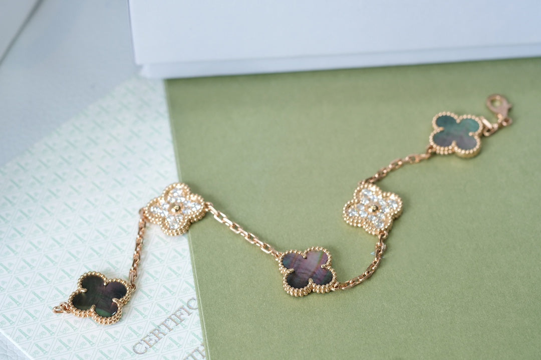 [Aurora]CLOVER 5 MOTIFS DARK MOP AND DIAMONDS PINK GOLD BRACELET