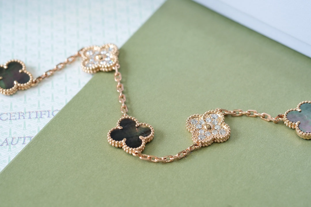 [Aurora]CLOVER 5 MOTIFS DARK MOP AND DIAMONDS PINK GOLD BRACELET
