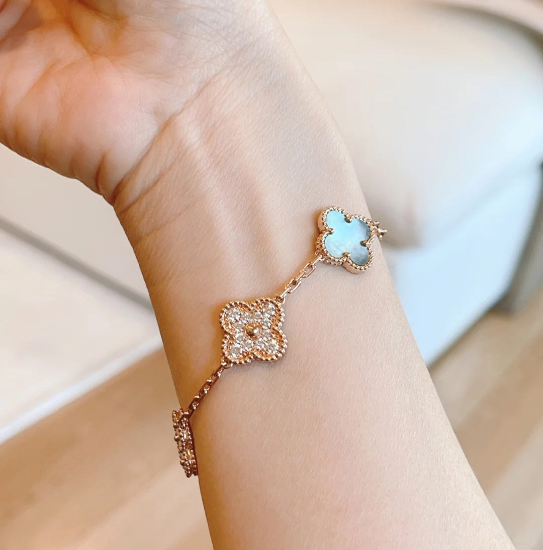 [Aurora]CLOVER 5 MOTIFS DARK MOP AND DIAMONDS PINK GOLD BRACELET