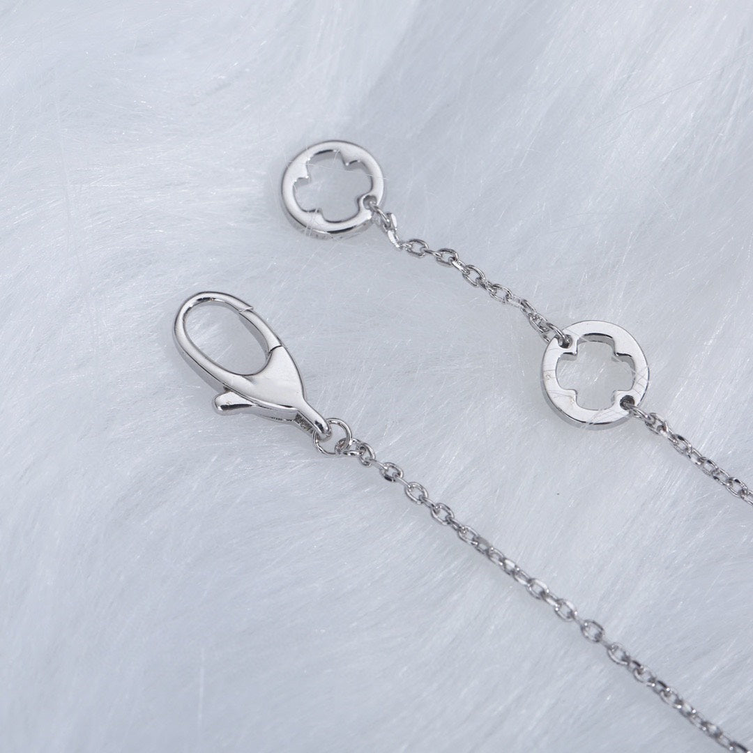 [Aurora]FIOREVER NECKLACE DIAMOND CENTER