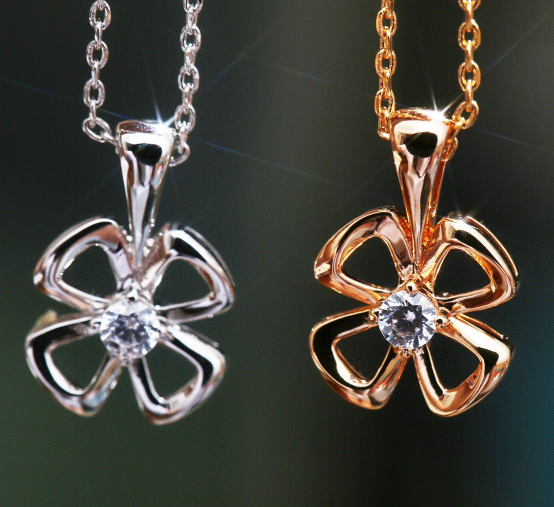 [Aurora]FIOREVER NECKLACE DIAMOND CENTER