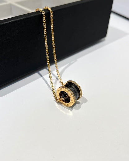 [Aurora]ZERO 1 BLACK CERAMIC DIAMOND PINK GOLD NECKLACE