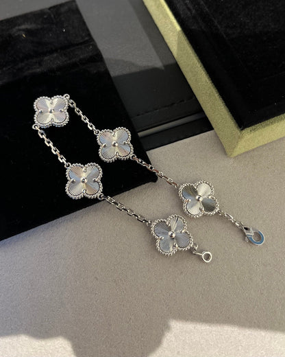 [Aurora]CLOVER SILVER 5 MOTIFS BRACELET